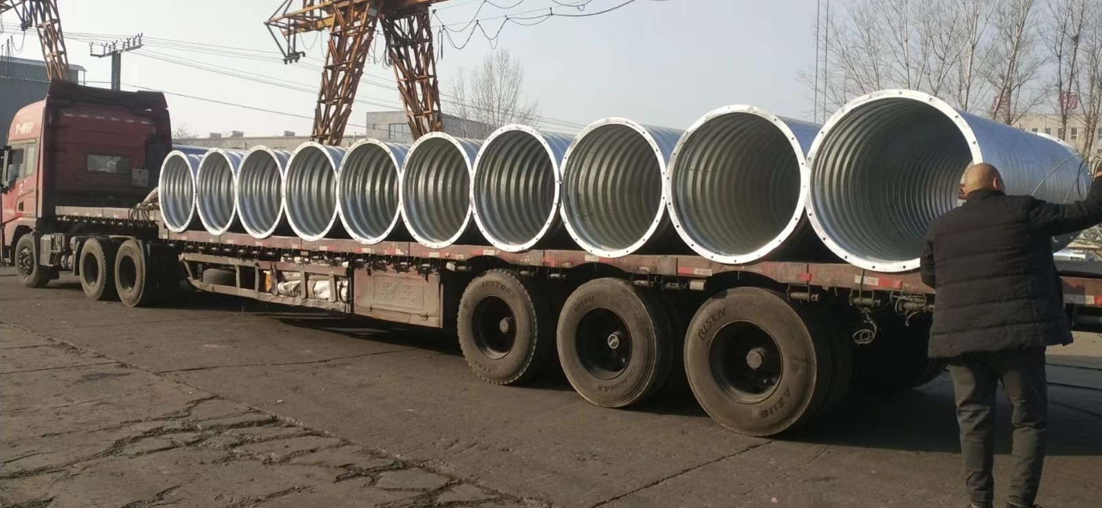 整裝波紋涵管.jpg 整裝波紋涵管.jpg